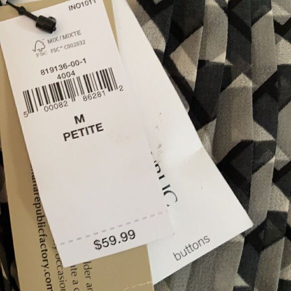 Banana Republic PLEATED TIE-WAIST TANK - Picture 10 of 10